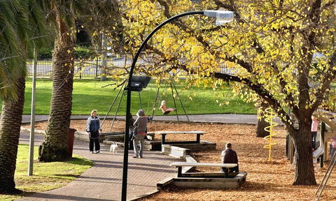 May Park Executive Apartments - Accommodation Redcliffe 1