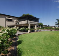 Mayfair Motel - Accommodation Redcliffe