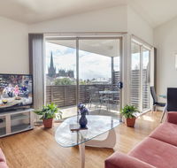 McKillop Geelong by Gold Star Stays - Accommodation Redcliffe
