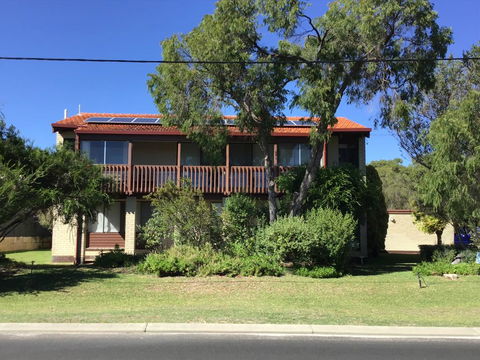 Memories By The Sea - Busselton - Accommodation Redcliffe 0