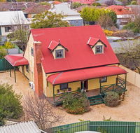 Memory Lane - Accommodation Redcliffe