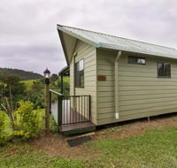 Mena Creek Flower House - Accommodation Redcliffe