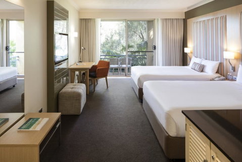 Mercure Gold Coast Resort - Accommodation Redcliffe 2