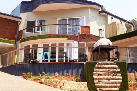 Merry Mary Casa - Accommodation Redcliffe 0