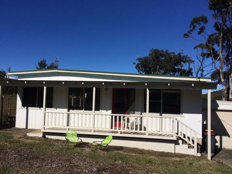 Merry Street Cottage - Accommodation Redcliffe 0
