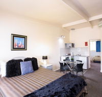 Mid City Motel and Apartments - Accommodation Redcliffe