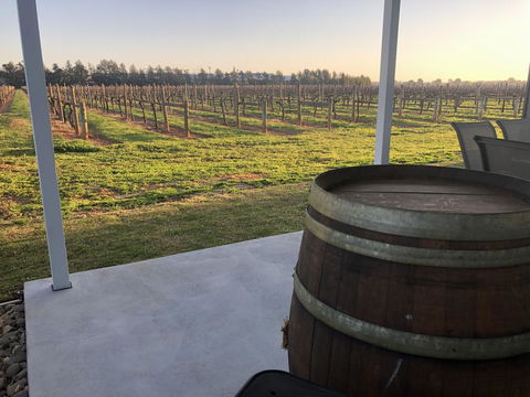 Milawa Vineyard Views - Guesthouse 1 - Accommodation Redcliffe 2