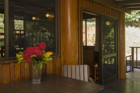 Milkwood Lodge - Accommodation Redcliffe 1