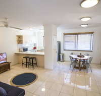 Minnie St 2 Bedroom / 2 Bathroom Apartment - Accommodation Redcliffe