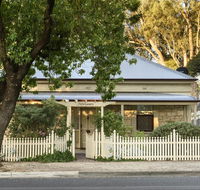 Miriams Cottage - Accommodation Redcliffe