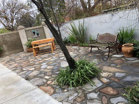 Miriams Cottage - Accommodation Redcliffe 3