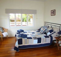 Miss Bullens Cottage - Accommodation Redcliffe
