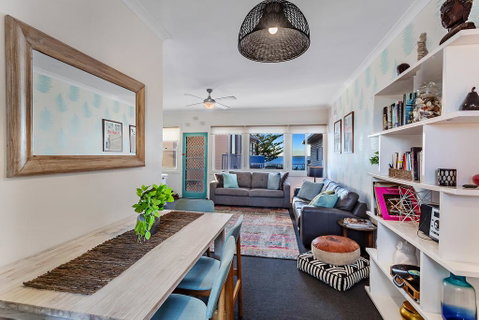 Moana Blue, Unit 3/87 Shoal Bay Road - Accommodation Redcliffe 3