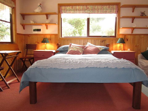 Molenda Lodge Farm Let - Accommodation Redcliffe 1