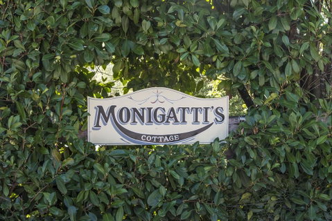 Monigatti - Accommodation Redcliffe 1