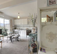 Montpellier Petite BB - Accommodation Redcliffe
