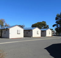 Moonta Bay Cabins - Accommodation Redcliffe