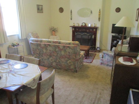Morse Cottage - Accommodation Redcliffe 2