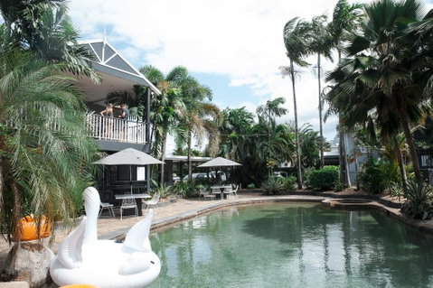 Motel Nomad - Accommodation Redcliffe 0