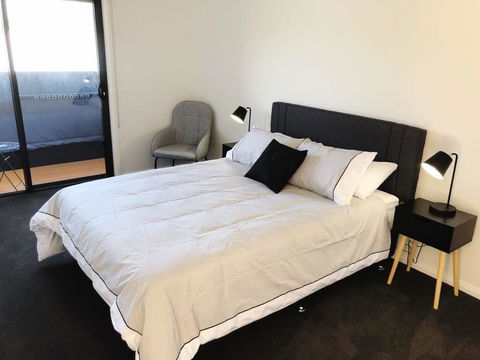 Mountain Mist Retreat - 4 Bedrooms - Accommodation Redcliffe 2