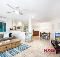 Naousa II - Accommodation Redcliffe