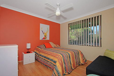 NARRAWALLEE RETREAT - Accommodation Redcliffe 1