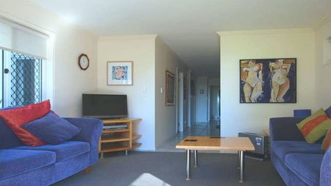 Nautica On Marine Parade - Accommodation Redcliffe 3