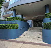 Nautilos On The Harbour - Accommodation Redcliffe