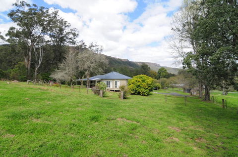 Nellsville Cottage - Kangaroo Valley - Accommodation Redcliffe 1