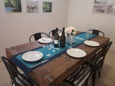 Holiday Home Near Perth City / Airport / Stadium / Casino - Accommodation Redcliffe 0