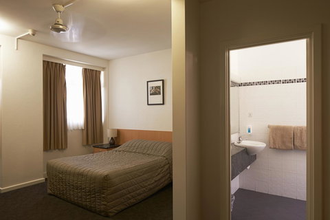 Baileys Parkside Motel By VetroBlu - Accommodation Redcliffe 15