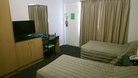 Baileys Parkside Motel By VetroBlu - Accommodation Redcliffe 17
