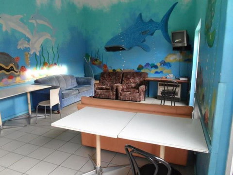 Backpack City & Surf - Accommodation Redcliffe 5
