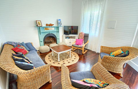 Jeffries Cottage - Accommodation Redcliffe 18