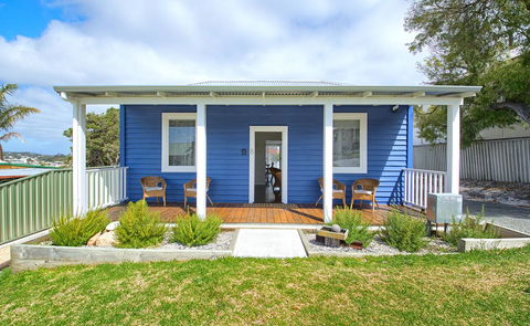 Jeffries Cottage - Accommodation Redcliffe 0
