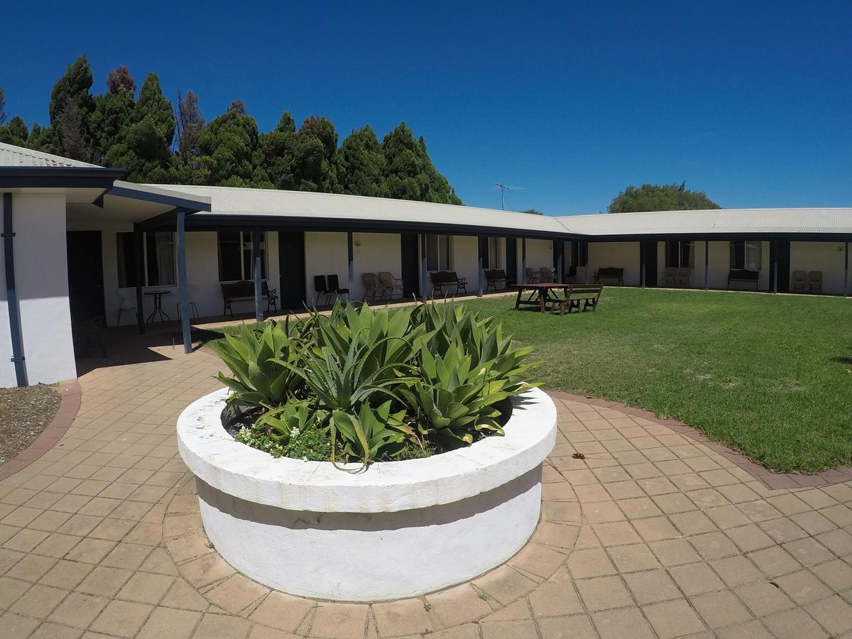 Busselton WA Accommodation Redcliffe