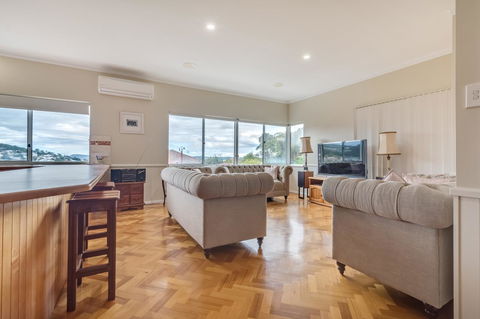 Serpentine Rose - Accommodation Redcliffe 5