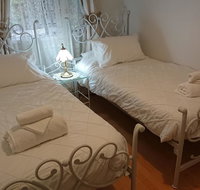 The Cottage on George Street - Accommodation Redcliffe