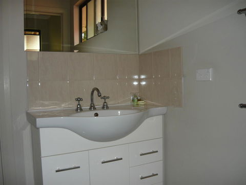 Albany Apartments - Accommodation Redcliffe 9