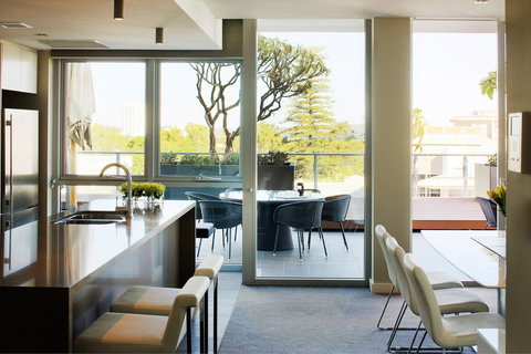 Claremont Quarter Luxury Apartment - Accommodation Redcliffe 0