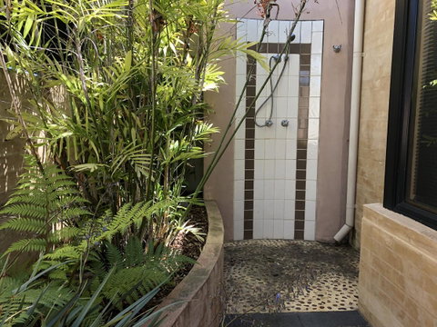 BeachHideaway@Scarborough - Accommodation Redcliffe 31