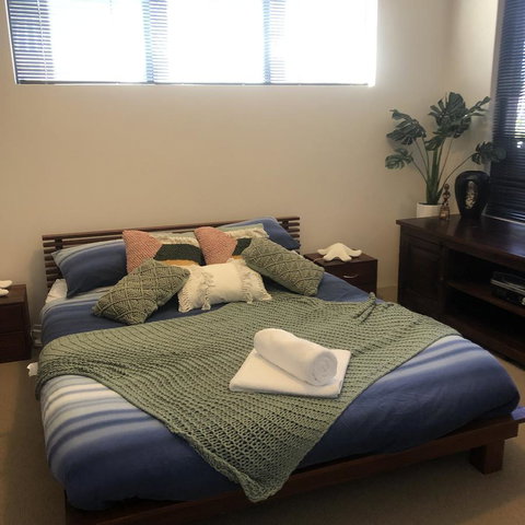 BeachHideaway@Scarborough - Accommodation Redcliffe 1