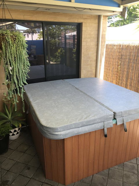 BeachHideaway@Scarborough - Accommodation Redcliffe 16