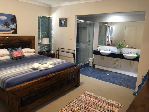 BeachHideaway@Scarborough - Accommodation Redcliffe 20