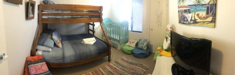 BeachHideaway@Scarborough - Accommodation Redcliffe 3