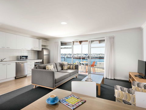 Be. Fremantle - Accommodation Redcliffe 14