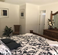 Blue Lake Family Retreat - Accommodation Redcliffe