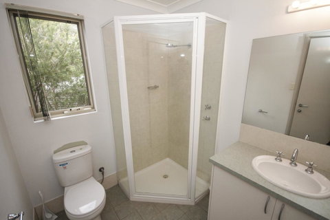 Fern Creek - Accommodation Redcliffe 10