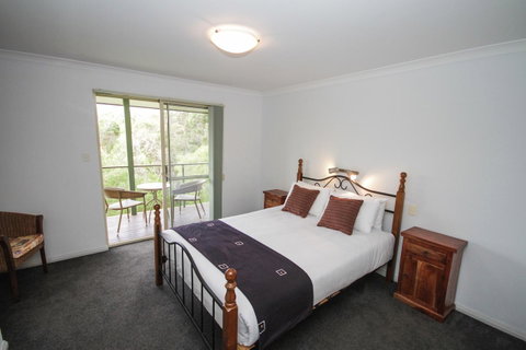 Fern Creek - Accommodation Redcliffe 6