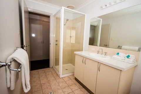 Fern Creek - Accommodation Redcliffe 15